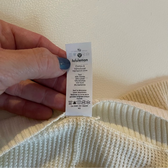 Lululemon Forward Flow Poncho White Opal OSFM - Picture 11 of 11